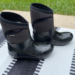BOG MID BOOT HERRINGBONE